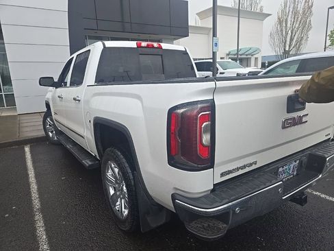 Used 2018 GMC Sierra 1500 SLT AWD/4WD image 5