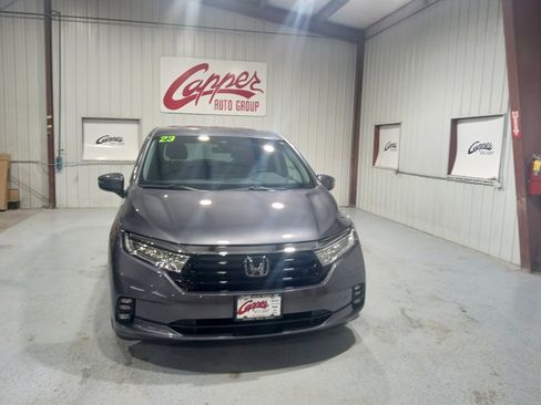 Used 2023 Honda Odyssey Elite image 3