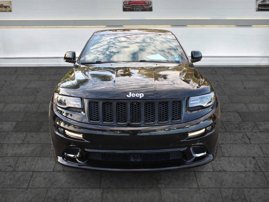 Used 2016 Jeep Grand Cherokee SRT AWD/4WD image 2