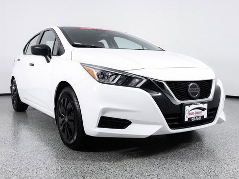 Used 2020 Nissan Versa S FWD image 10