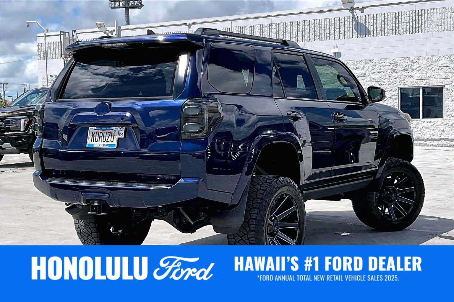 Used 2021 Toyota 4Runner SR5 AWD/4WD image 22