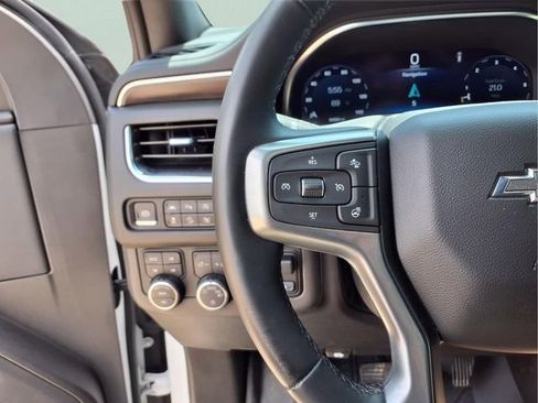 Used 2023 Chevrolet Suburban Z71 w/ Off-Road Capability Package AWD/4WD image 22