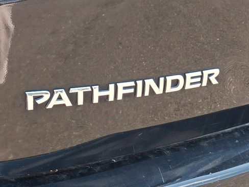 Used 2014 Nissan Pathfinder SL AWD/4WD image 30