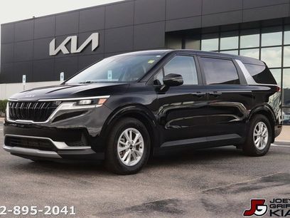 Certified 2024 Kia Carnival LX