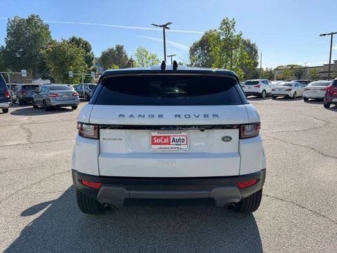 Used 2018 Land Rover Range Rover Evoque SE Premium AWD/4WD image 4
