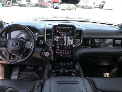 Used 2025 RAM 1500 Limited AWD/4WD image 33