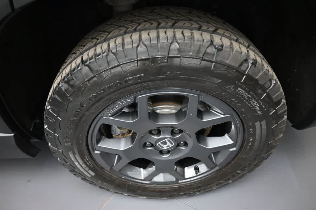 Certified 2024 Honda Pilot TrailSport image 14