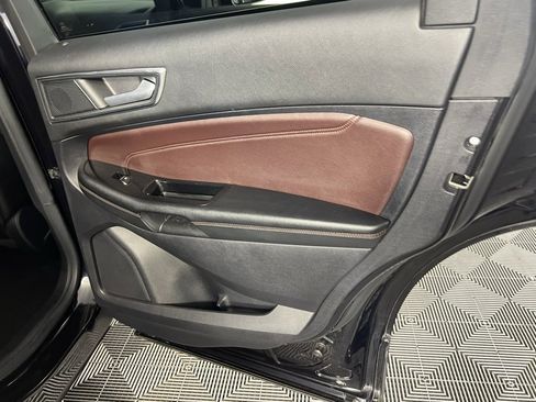 Used 2020 Ford Edge Titanium w/ Equipment Group 301A image 29