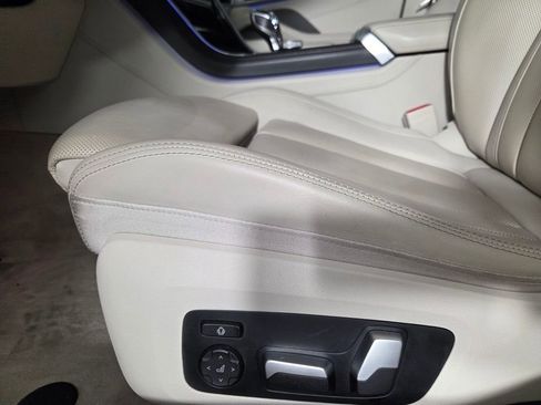 Used 2022 BMW M850i Gran Coupe xDrive image 13