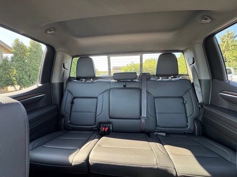 Used 2024 GMC Sierra 1500 Denali AWD/4WD image 27