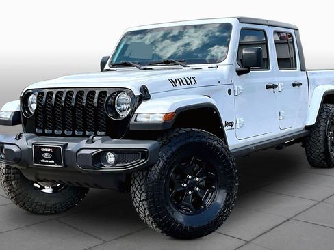 Used 2023 Jeep Gladiator Sport AWD/4WD image 35