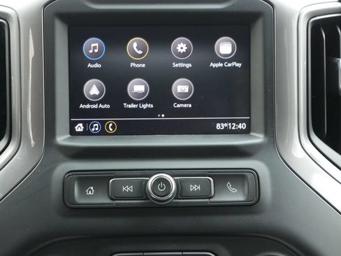 Used 2021 GMC Sierra 1500 4x4 Crew Cab w/ Sierra Value Package image 17