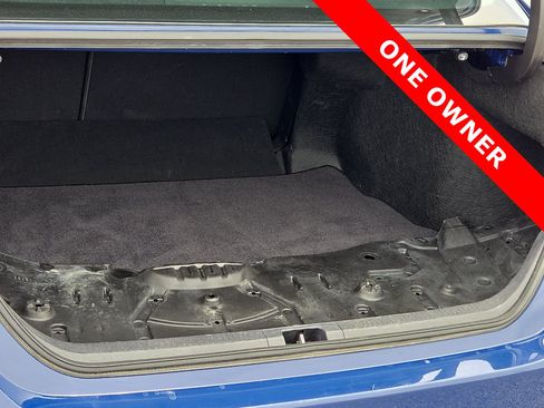 Used 2024 Toyota Camry SE FWD image 9