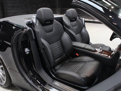 Used 2019 Mercedes-Benz SL 450 w/ Premium Package image 58