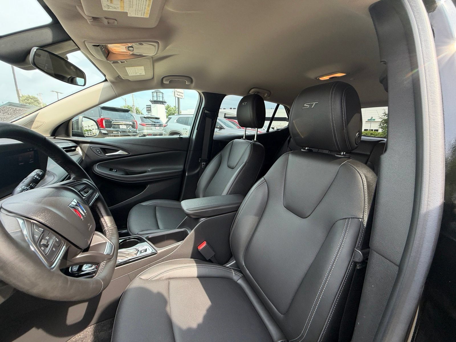Used 2024 Buick Encore GX Sport Touring w/ Comfort Package FWD image 11