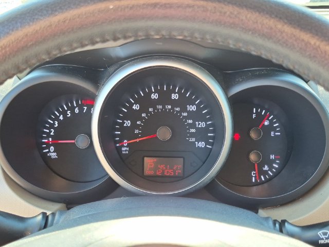 Used 2012 Kia Soul ! FWD image 19