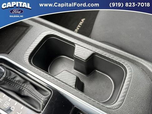 Used 2025 Nissan Sentra SV FWD image 31