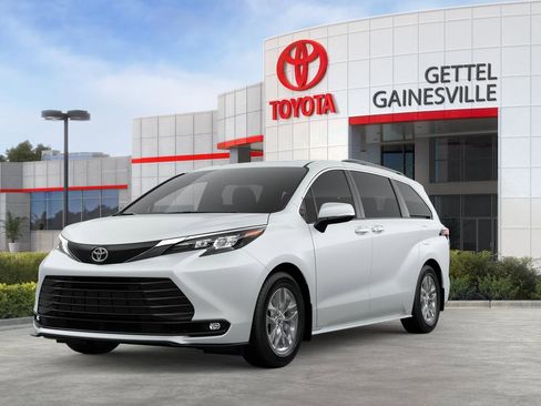New 2026 Toyota Sienna XLE FWD image 23