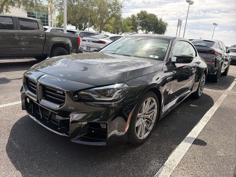 Used 2026 BMW M2 w/ Lighting Package RWD image 4