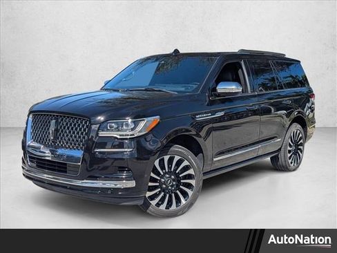 Used 2022 Lincoln Navigator Black Label image 1