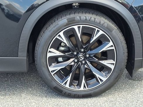 Used 2024 MAZDA CX-90 Plug-In Hybrid w/ Premium Pkg AWD/4WD image 8