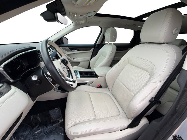 Used 2023 Jaguar F-PACE S AWD/4WD image 10