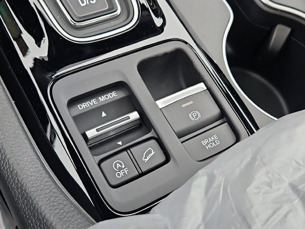 New 2026 Honda Pilot Black Edition image 17