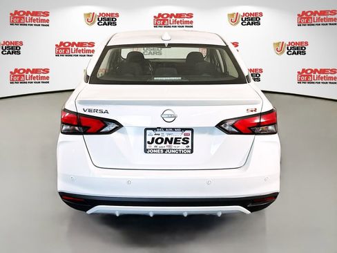 Certified 2023 Nissan Versa SR w/ Electronics Package image 15