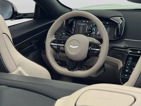 New 2026 Aston Martin Vanquish Convertible RWD image 40
