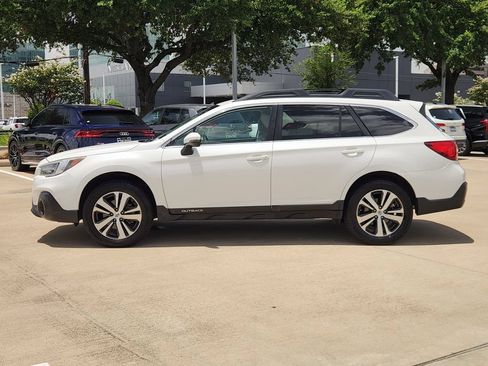 Used 2019 Subaru Outback 2.5i Limited AWD/4WD image 4