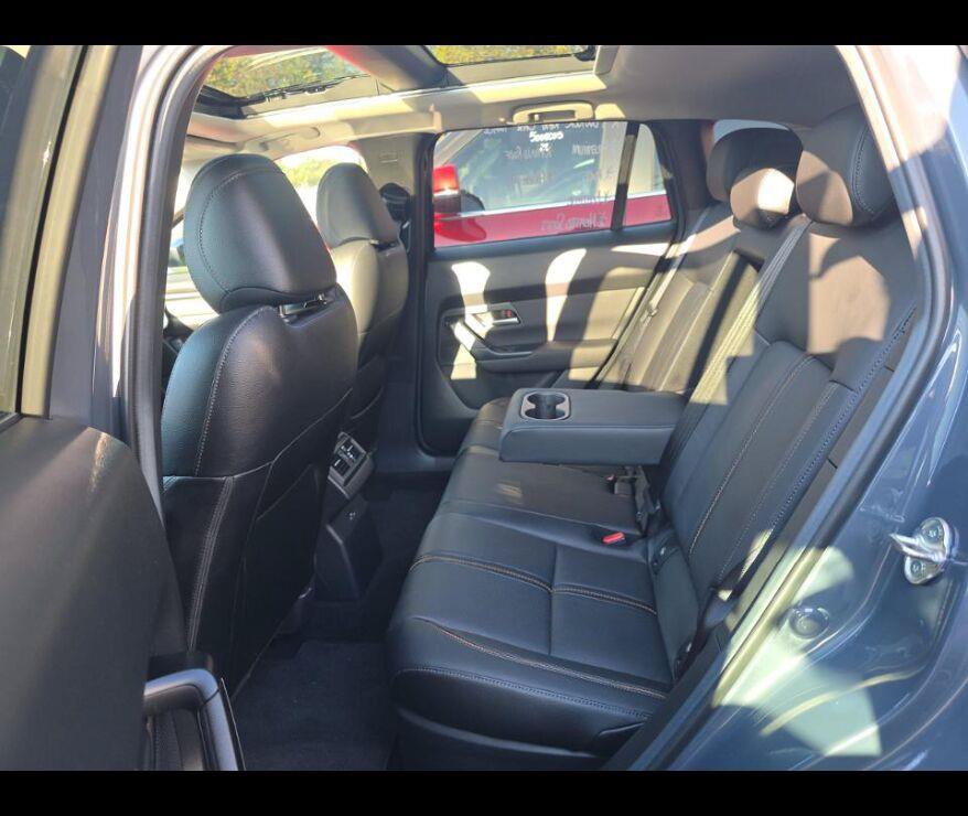 Used 2025 MAZDA CX-50 AWD 2.5 Hybrid w/ Premium Pkg image 7