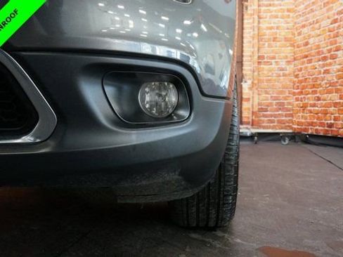 Used 2018 Jeep Cherokee Limited image 75