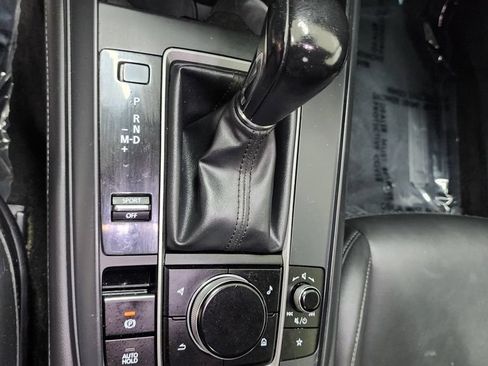Used 2021 MAZDA CX-30 FWD 2.5 S w/ Select Package image 19