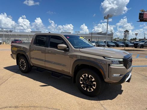 Certified 2024 Nissan Frontier PRO-4X w/ Off-Road Protection Package AWD/4WD image 7