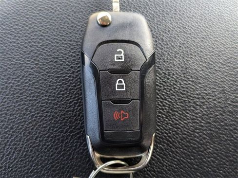 Certified 2022 Ford F150 XLT w/ XTR Package image 26