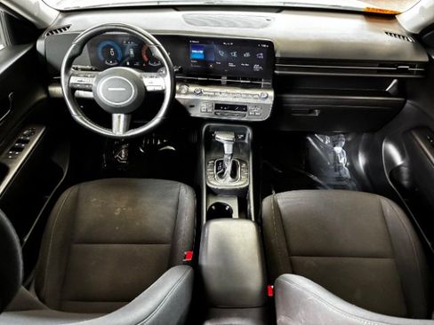 Used 2024 Hyundai Kona SEL image 21