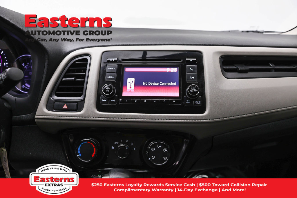 Used 2021 Honda HR-V LX image 12