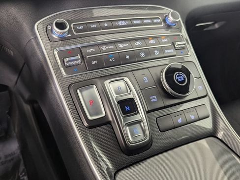 Certified 2023 Hyundai Santa Fe SEL FWD image 22