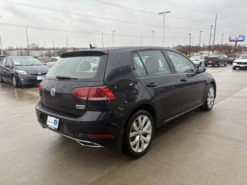 Used 2019 Volkswagen Golf SE w/ Driver Assistance Package image 5