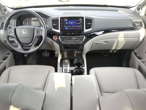 Used 2020 Honda Ridgeline RTL-E image 18