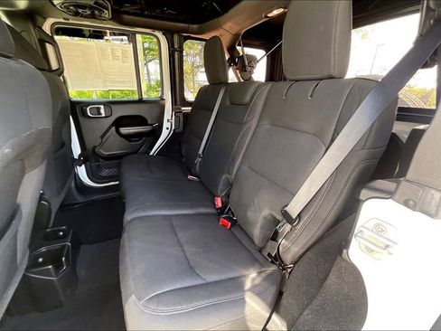 Used 2020 Jeep Wrangler Unlimited Sport S AWD/4WD image 23