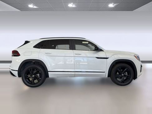 New 2026 Volkswagen Atlas Cross Sport SEL R-Line AWD/4WD image 8