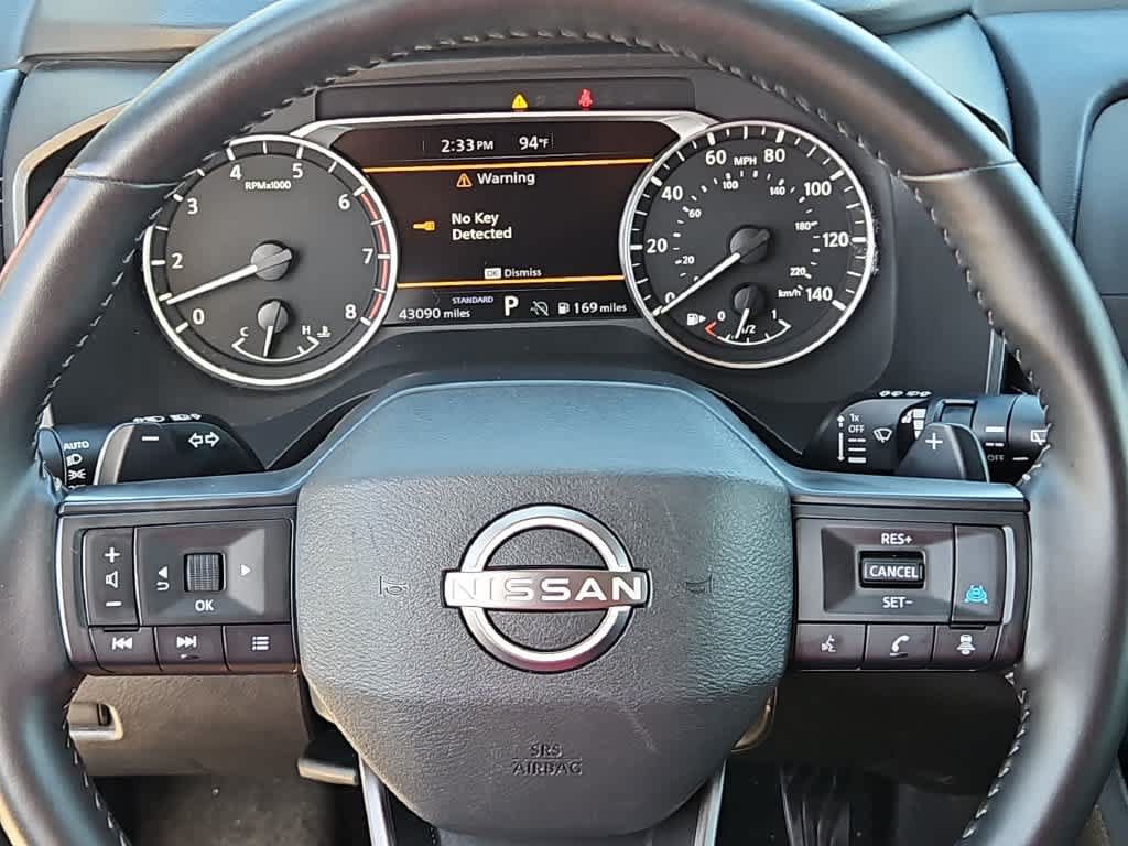 Used 2025 Nissan Rogue SV FWD image 19