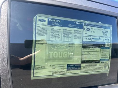 New 2025 Ford Maverick XL image 35