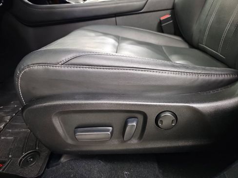 Used 2016 Lexus RX 350 AWD w/ Premium Package image 32
