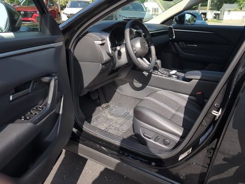 New 2026 MAZDA CX-50 Meridian Edition w/ Weather Package AWD/4WD image 17