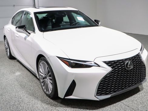 Used 2023 Lexus IS 300 w/ Premium Package image 5