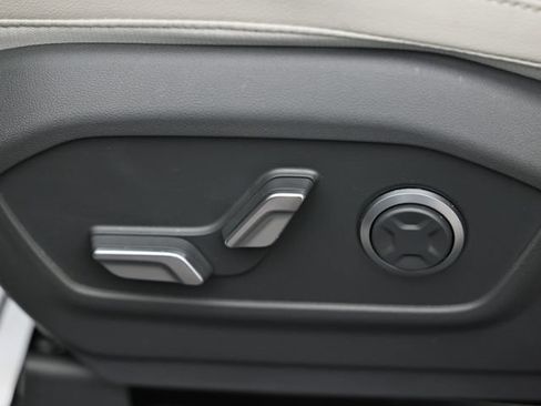 Certified 2026 Hyundai Santa Fe Limited AWD/4WD image 23