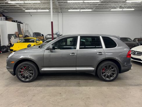 Used 2008 Porsche Cayenne Turbo AWD/4WD image 4
