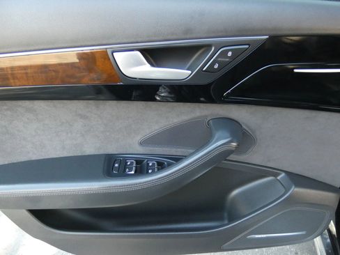 Used 2015 Audi A8 L 4.0T image 48